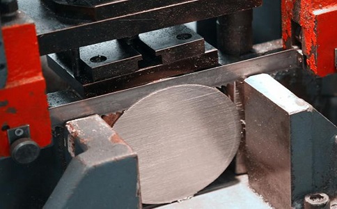 许昌影响双金属带锯条使用寿命的主要因素有哪些？